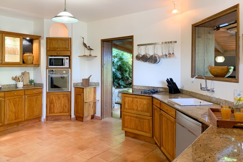 Cuisine avec vue sur mer