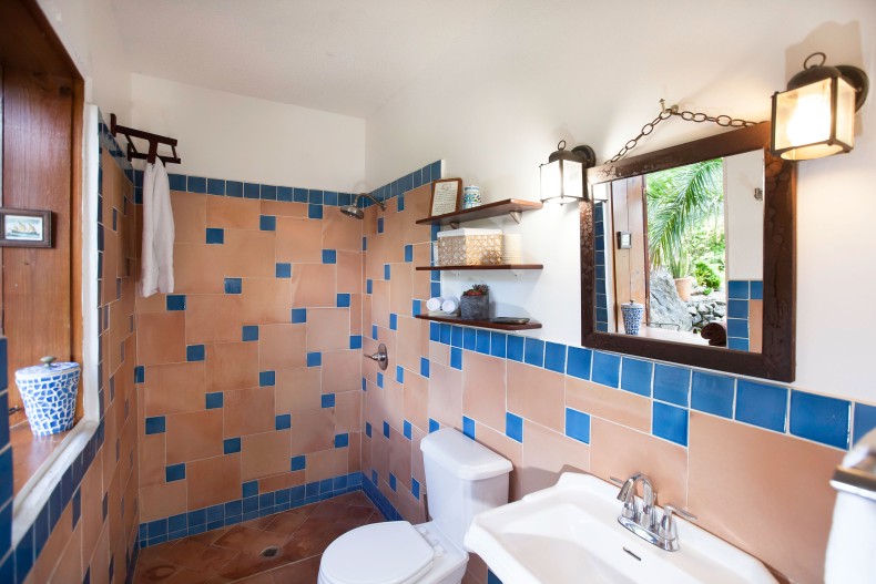 Palm Bay 18559_Bathroom2.jpg