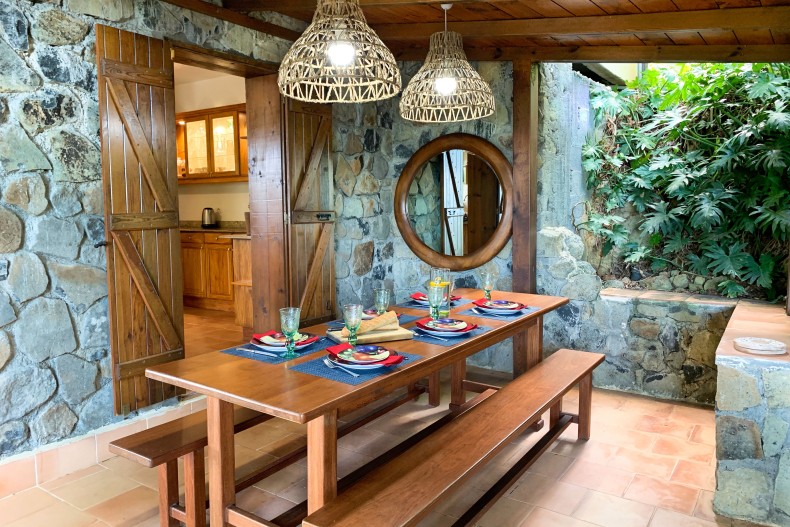 Palm Bay 18565_Dinning_area.jpg