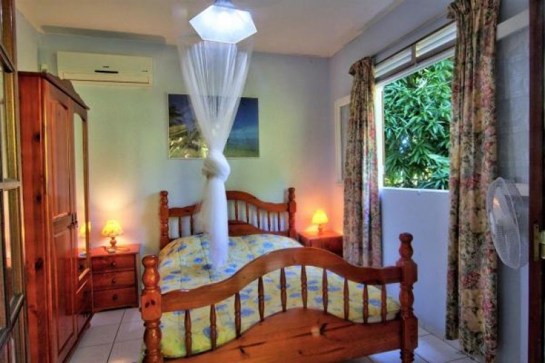 Villa - chambre 1, côté rivière