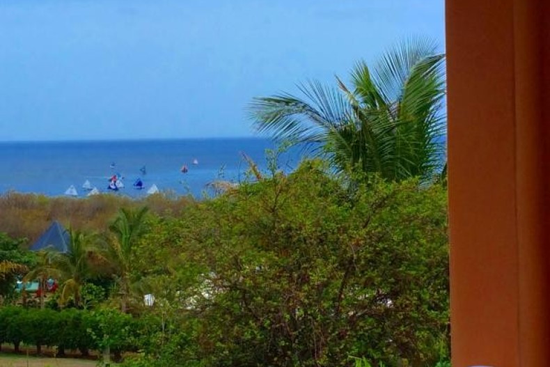 Tour de Guadeloupe en canot saintois « voile traditionnelle »