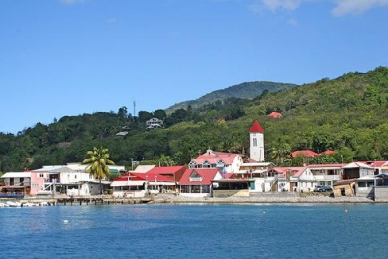 Villa Corossol ville-de-deshaies.jpg