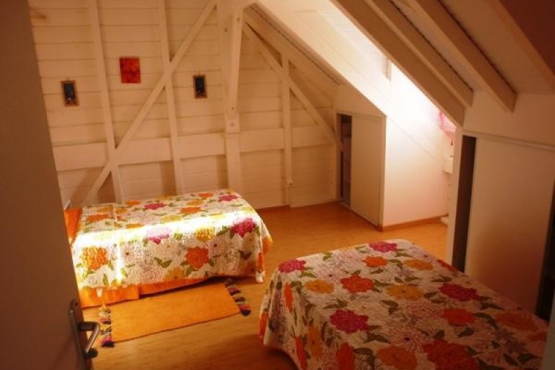 chambre 3 vue partielle