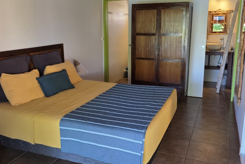 chambre 2 spacieuse et climatisée de 25 m² avec vue mer