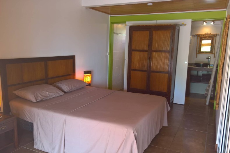 chambre 2 spacieuse et climatisée de 25 m² avec vue mer