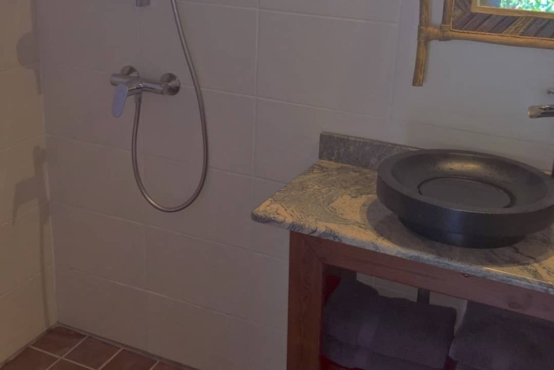 Villa Ti-Pêcheur t-9-sdb.jpg