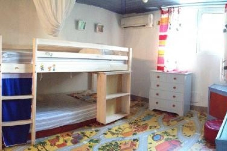 CHAMBRE 4 ( ENFANTS )