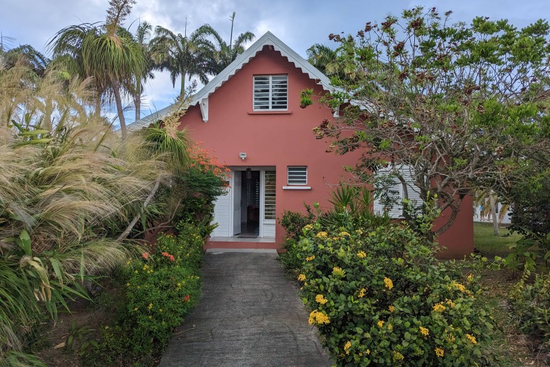 Villa Monet 18323_PXL_20230422_142829596.jpg