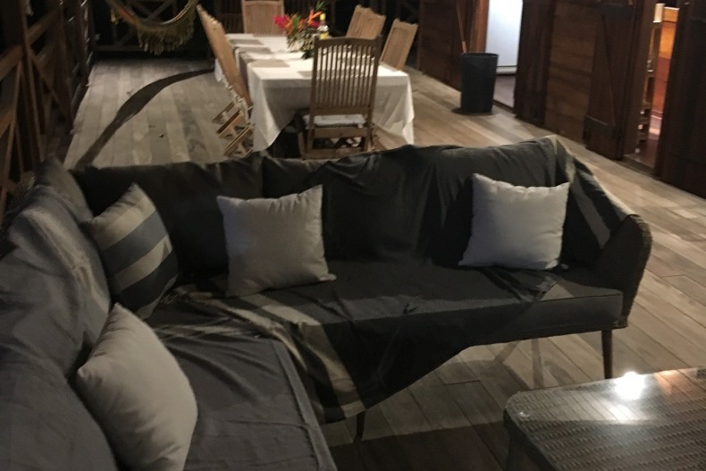 Villa California - La terrasse la nuit