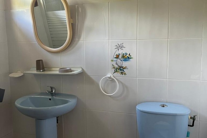 Hibiscus 1 à 8 pers 18834_H2.jpg