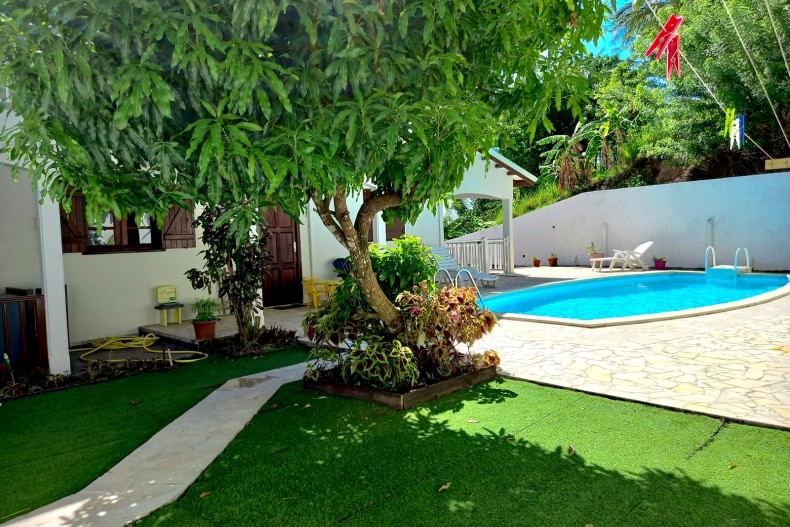 Hibiscus 1 à 8 pers 18838_pret2.jpg