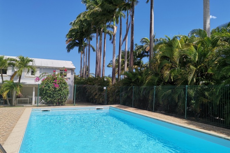 Villa Alys piscine2.jpg