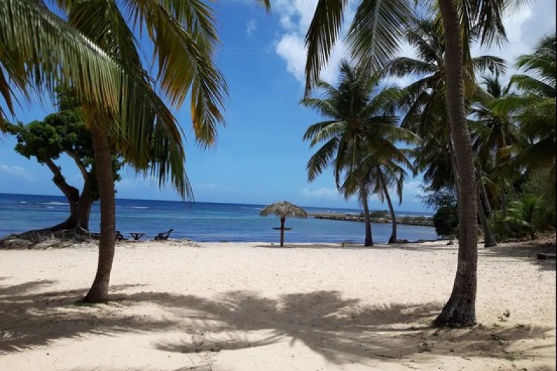 Kaz'bouchons plage1.png