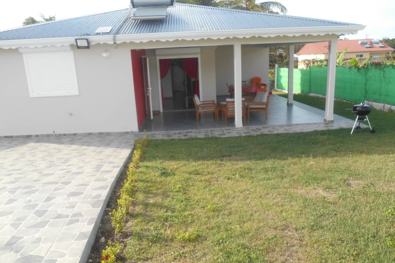 Villa Cacao grenadine2.JPG