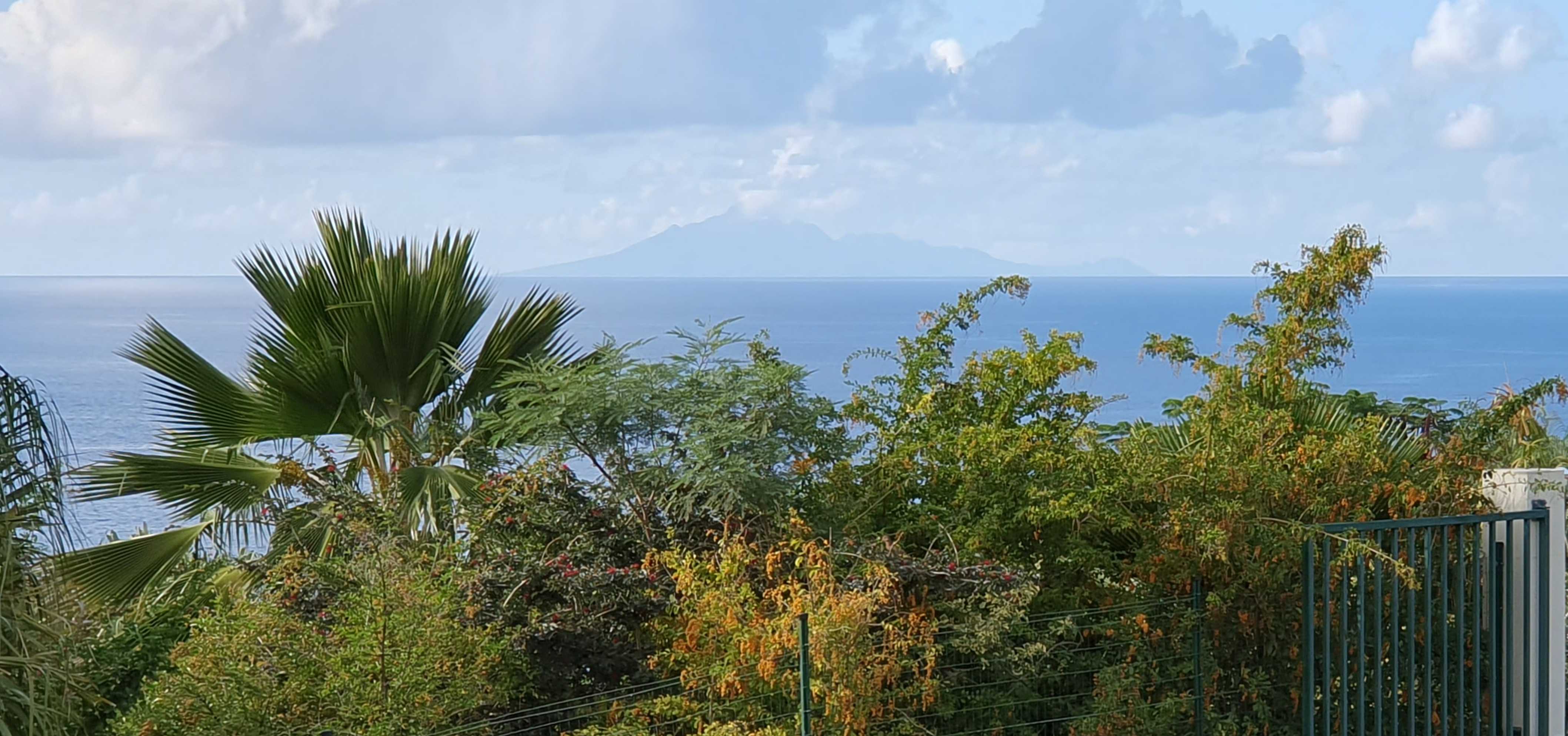 Villa Blue Marine - Vue sur l'île de Monserrat