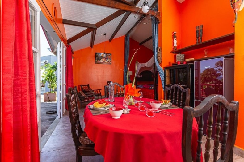 Villa Le Plessis  18024_412038-5_5355_76bfe5cf45ab9c8be738a06e047a2986.jpg