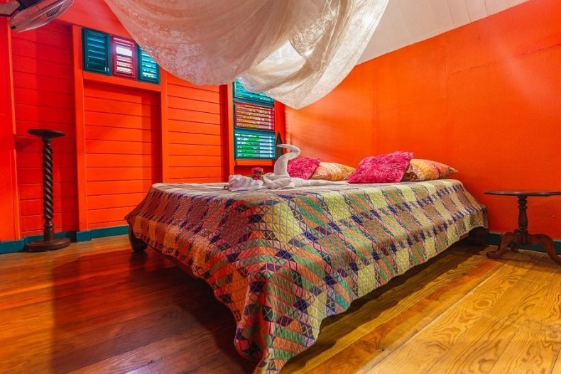 Bungalow Papillon 17849_412160-5_6338_4e86a27d8eda099800fea11325d5ba49.jpg