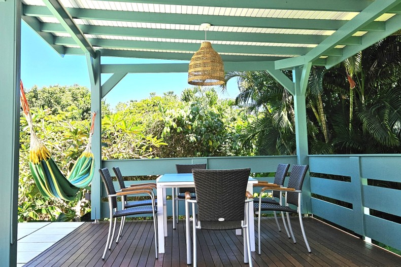 Carbet : salon et salle à manger