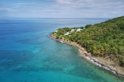 Tibo bas de villa accès 4 plages