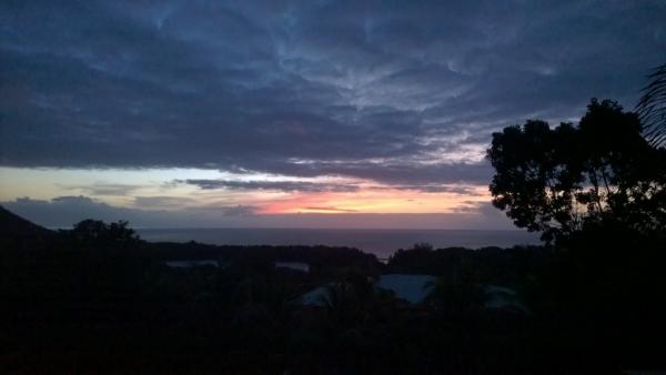 coucher de soleil vue du Lagon